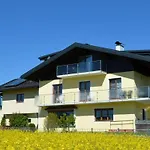בית הארחה Haus Gruber Attersee