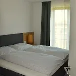 Haus Gruber בית הארחה Attersee