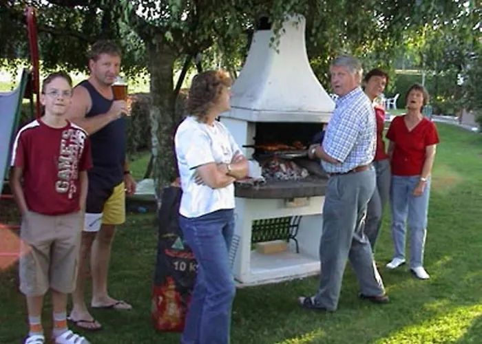 Haus Gruber بيت ضيافة